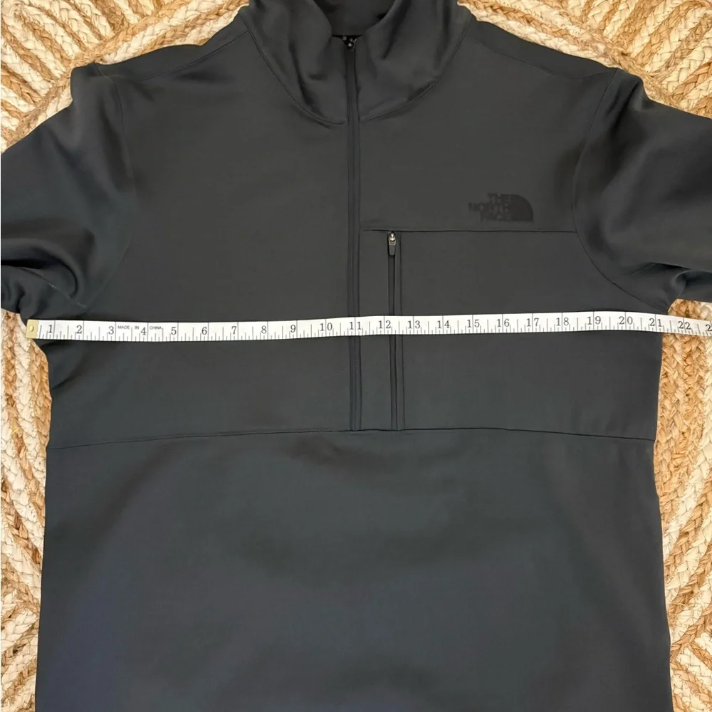 🌾‎ The North Face Men’s Tagen Half Zip Fleece Pullover in Asphalt Grey